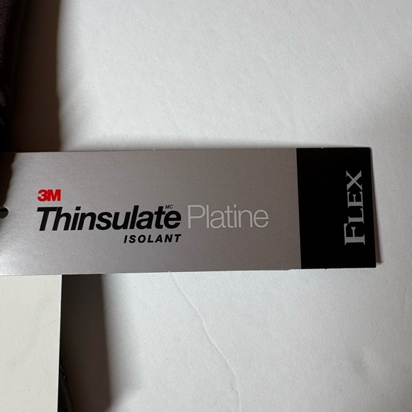 Isotoner SmartTouch Thinsulate Lined Gloves - Picture 5 of 9